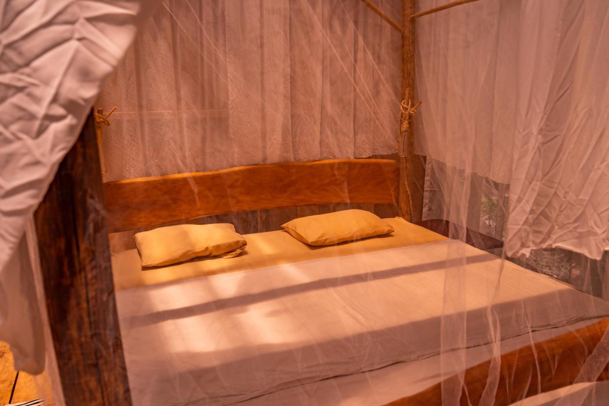 איקיטוס Awaken Amazonian Healing Resort All Inclusive מראה חיצוני תמונה