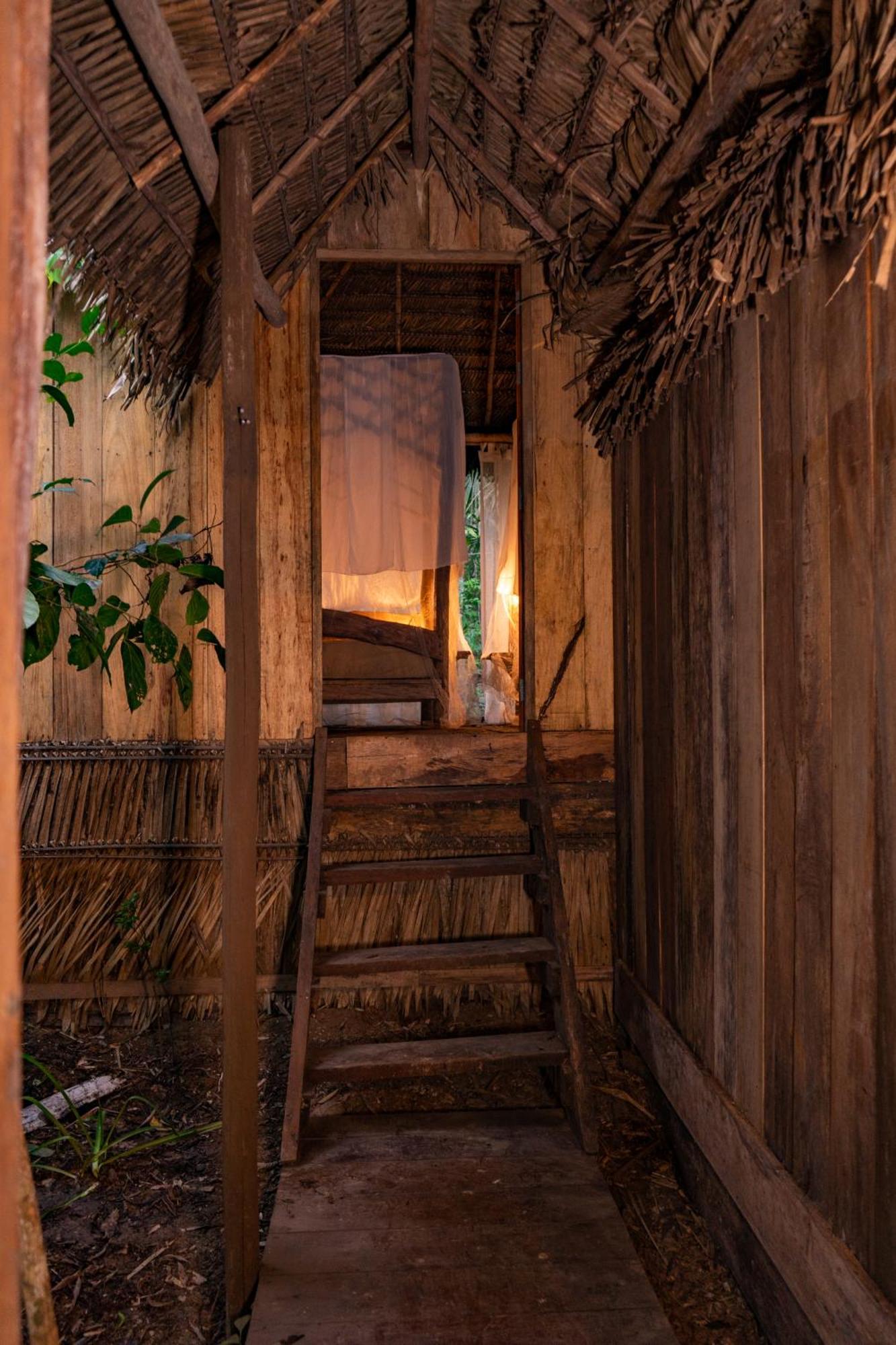 איקיטוס Awaken Amazonian Healing Resort All Inclusive מראה חיצוני תמונה