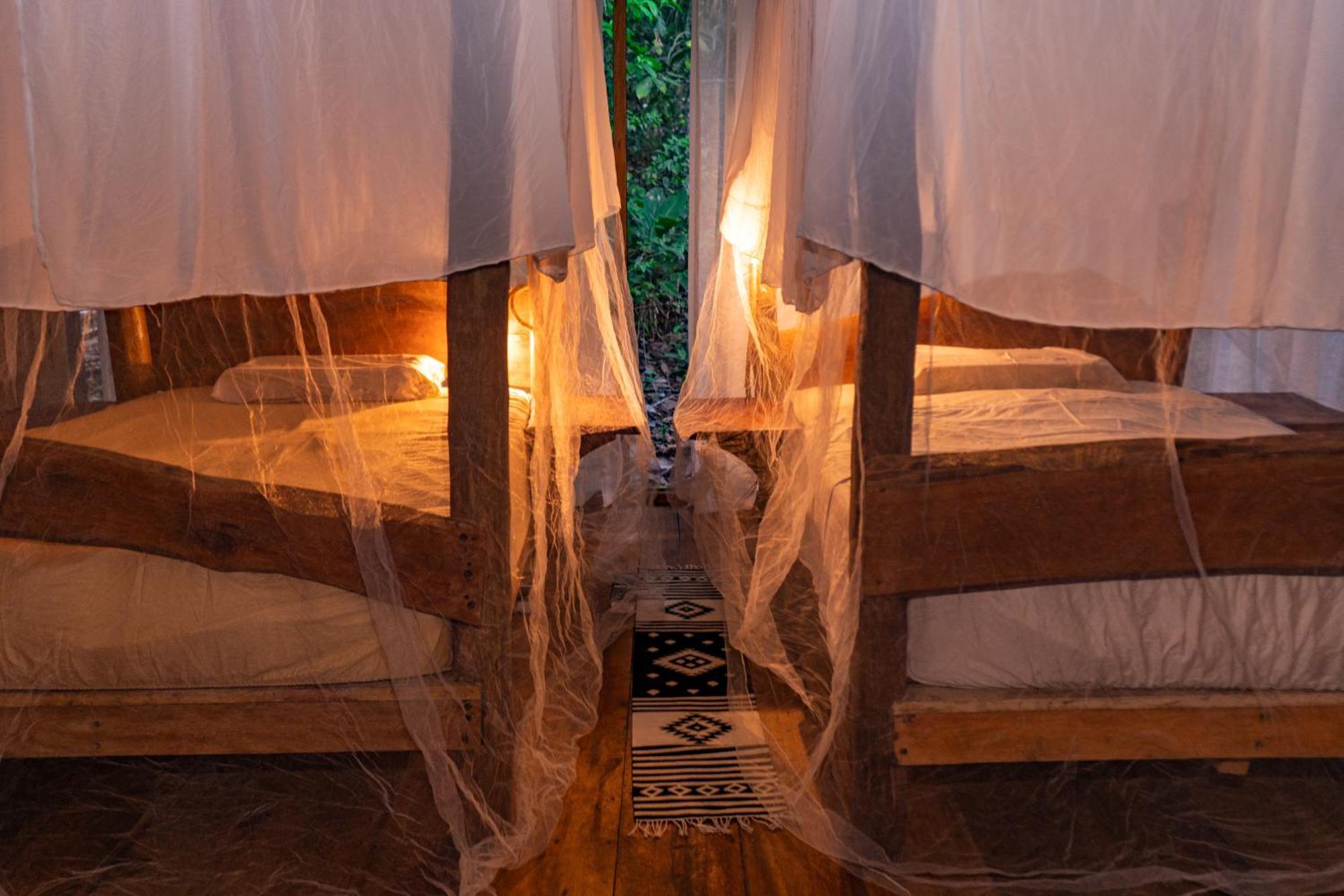 איקיטוס Awaken Amazonian Healing Resort All Inclusive מראה חיצוני תמונה