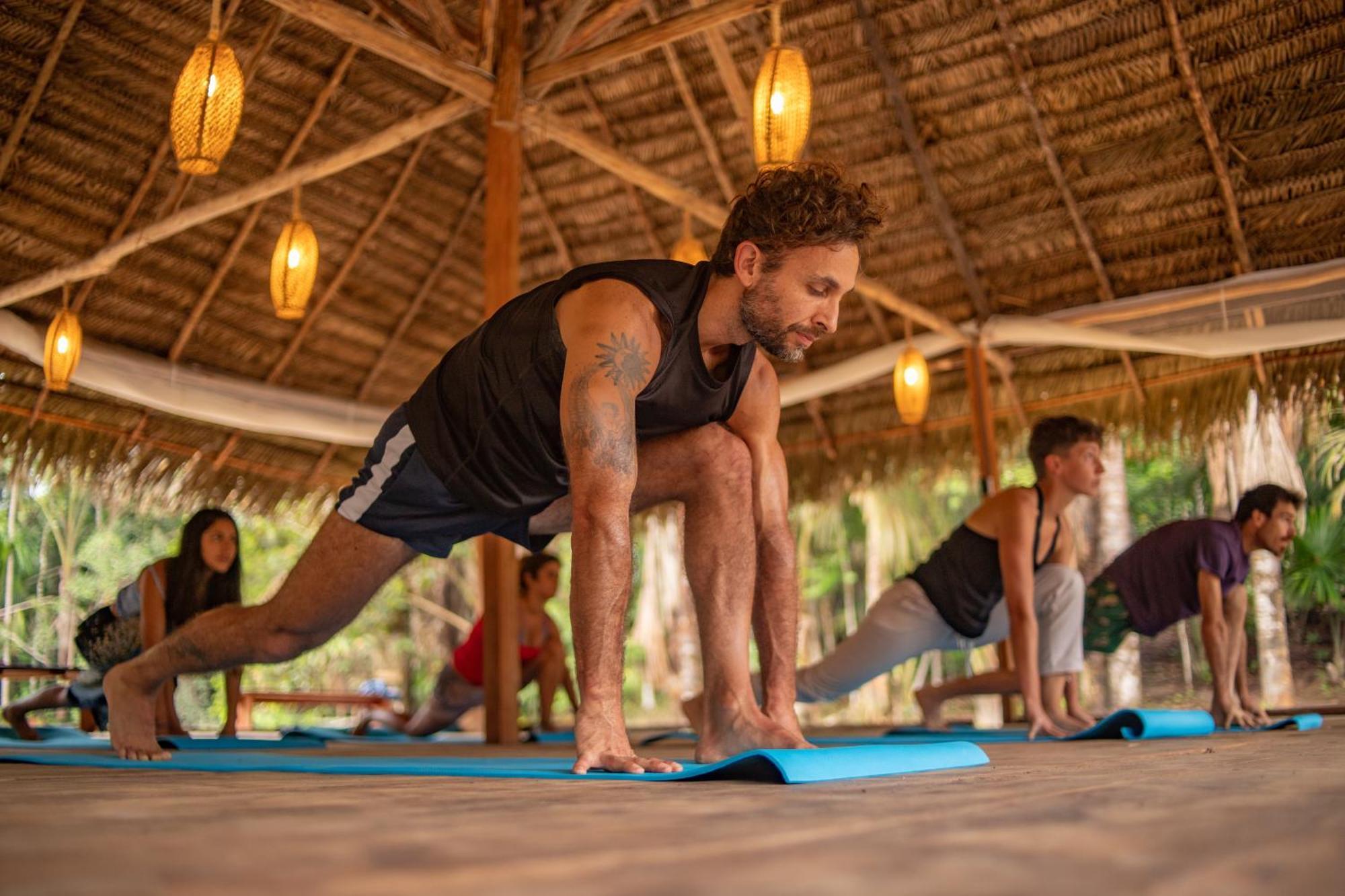איקיטוס Awaken Amazonian Healing Resort All Inclusive מראה חיצוני תמונה