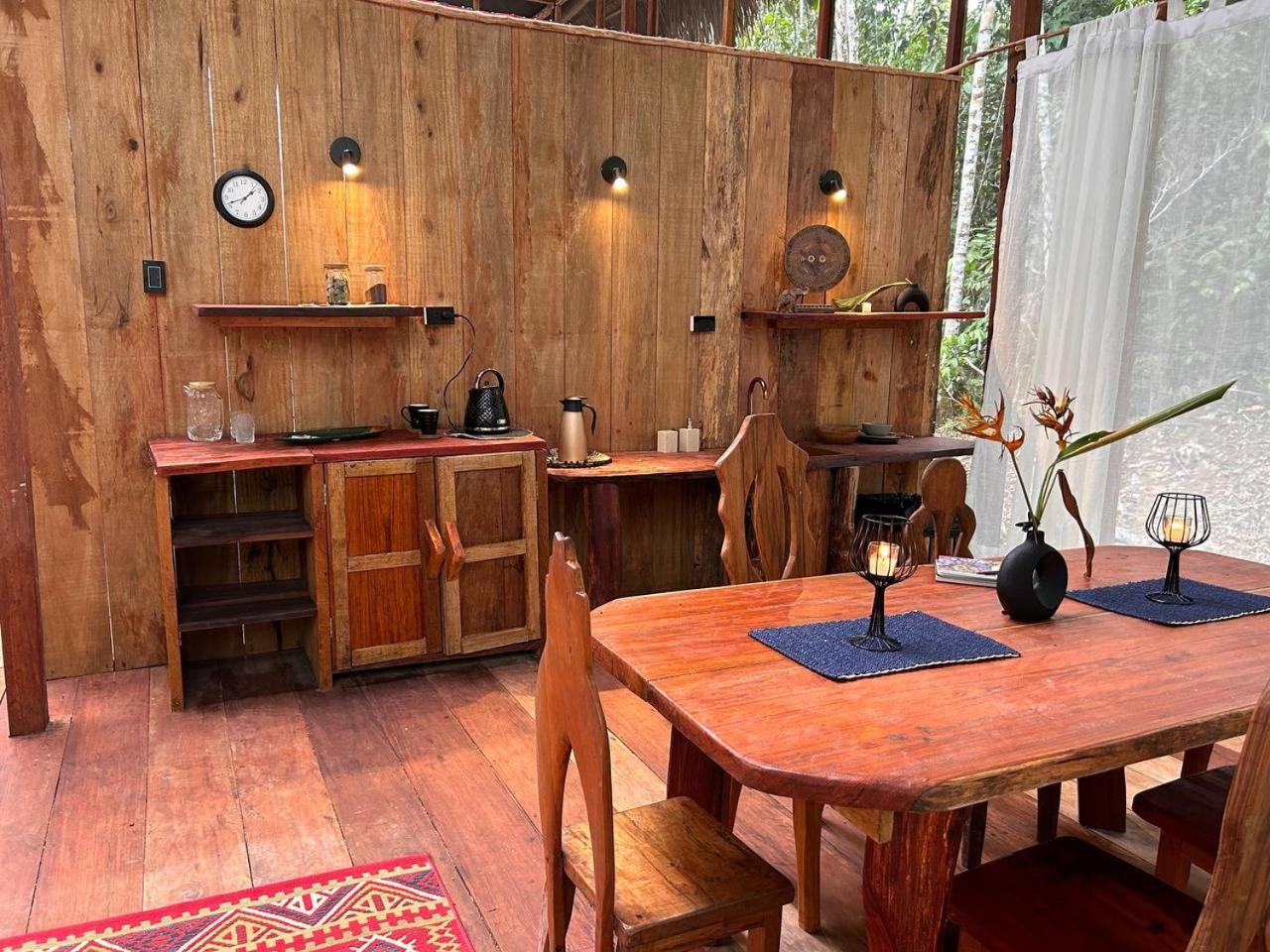 איקיטוס Awaken Amazonian Healing Resort All Inclusive חדר תמונה